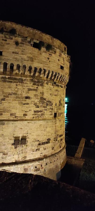 L'Incanto Tarente Buitenkant foto